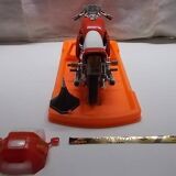 Miniature motorcycle collection moto Guzzi v65 Lario