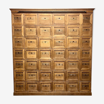 Oak valve cabinet, notary minute 1920