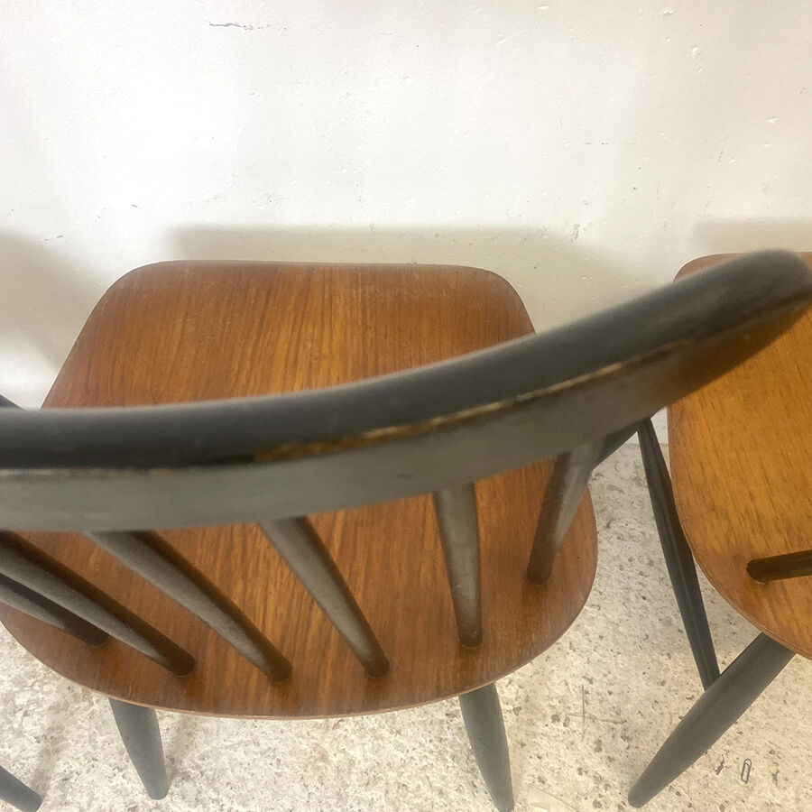 Set of 4 vintage chairs 60's