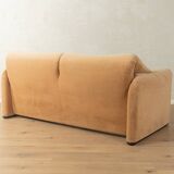 675 Maralunga sofa by Vico Magistretti for Cassina, 1970s