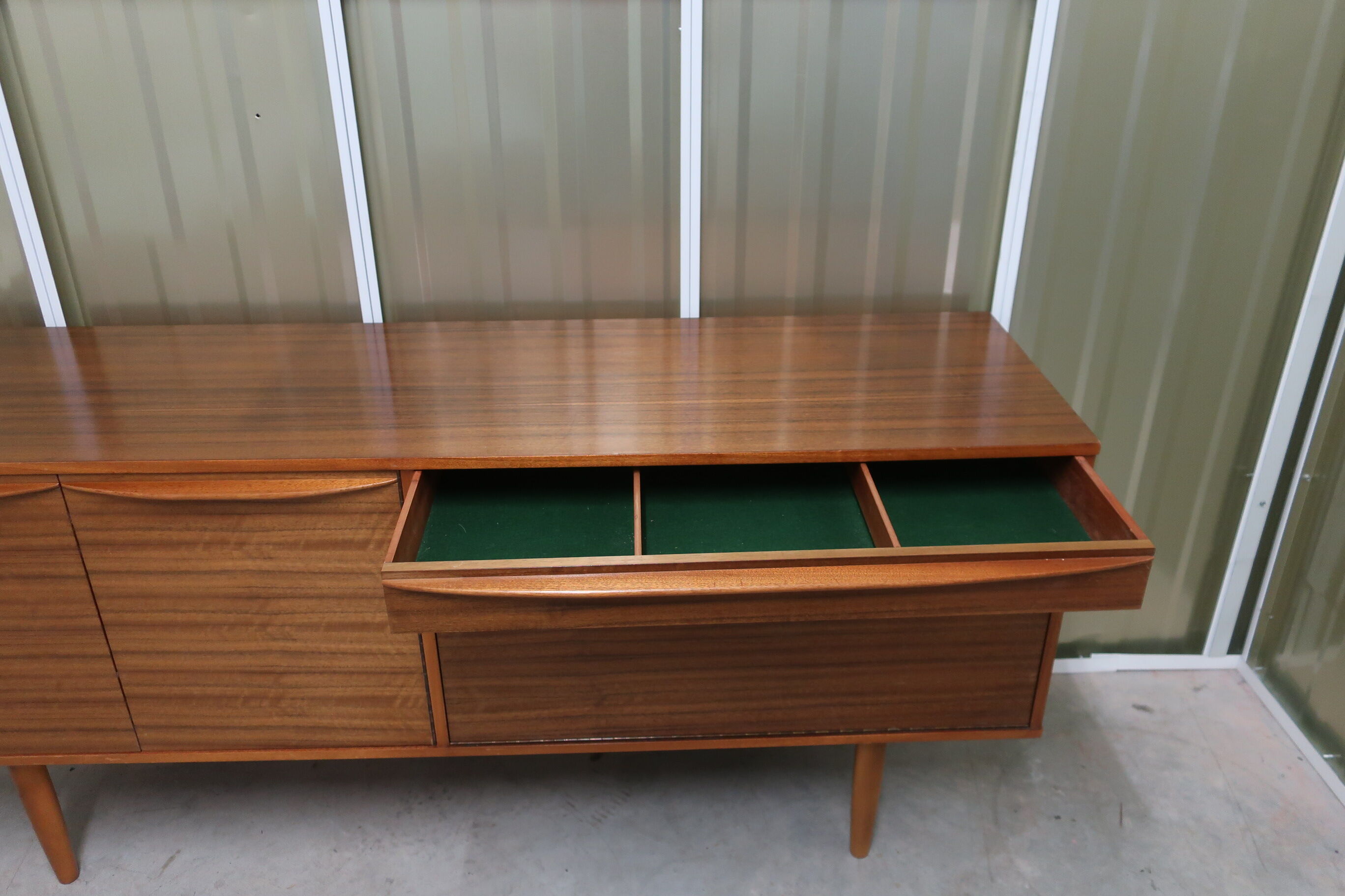 Teak thread of the 60s