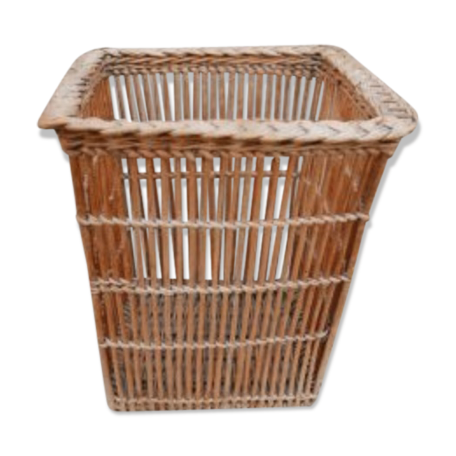Wicker basket