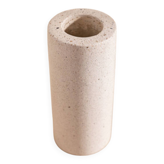 Vase andré en béton blanc