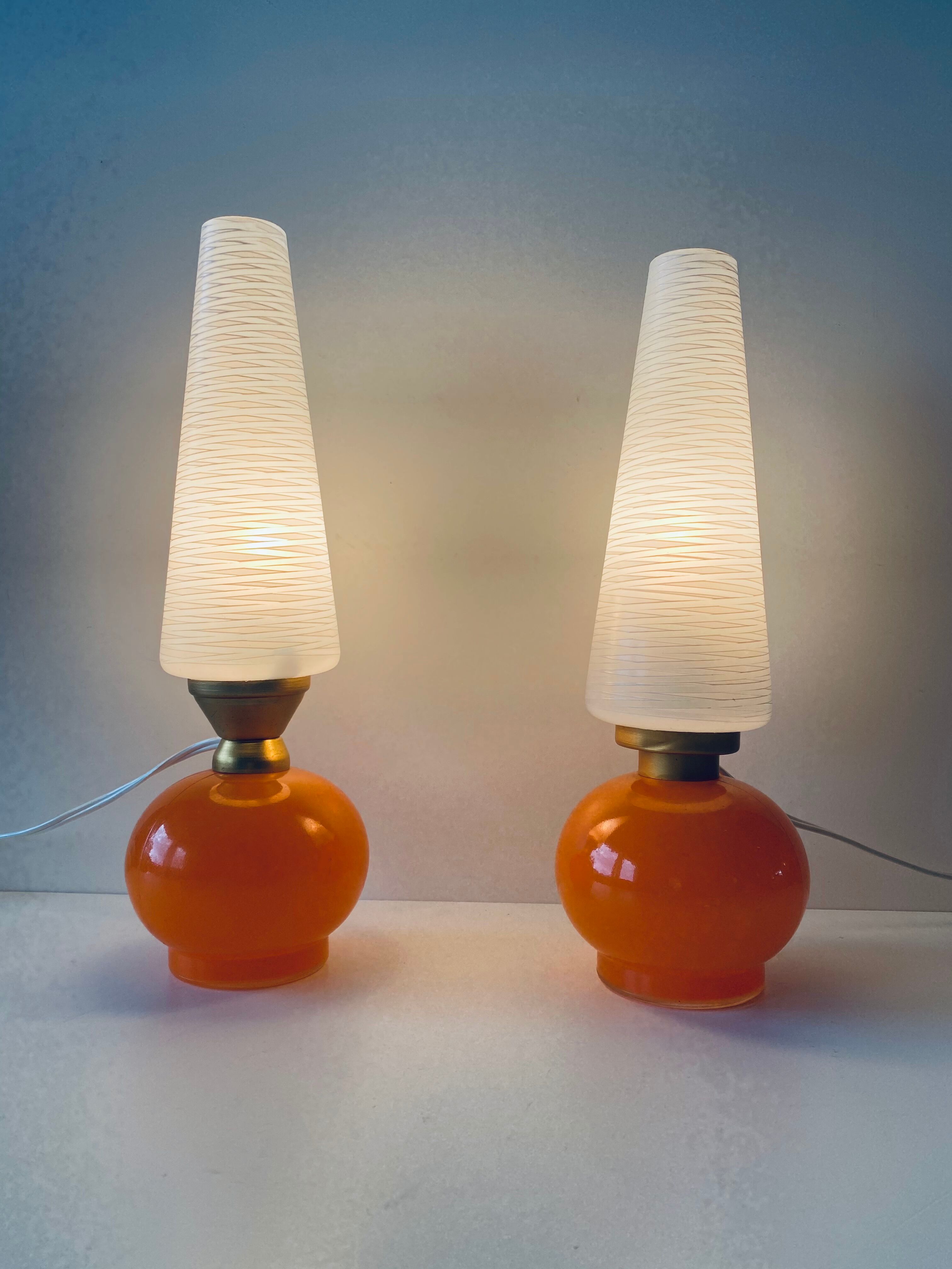 Paire de lampes de chevet vintage