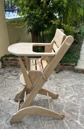 Chaise bébé haute en bois