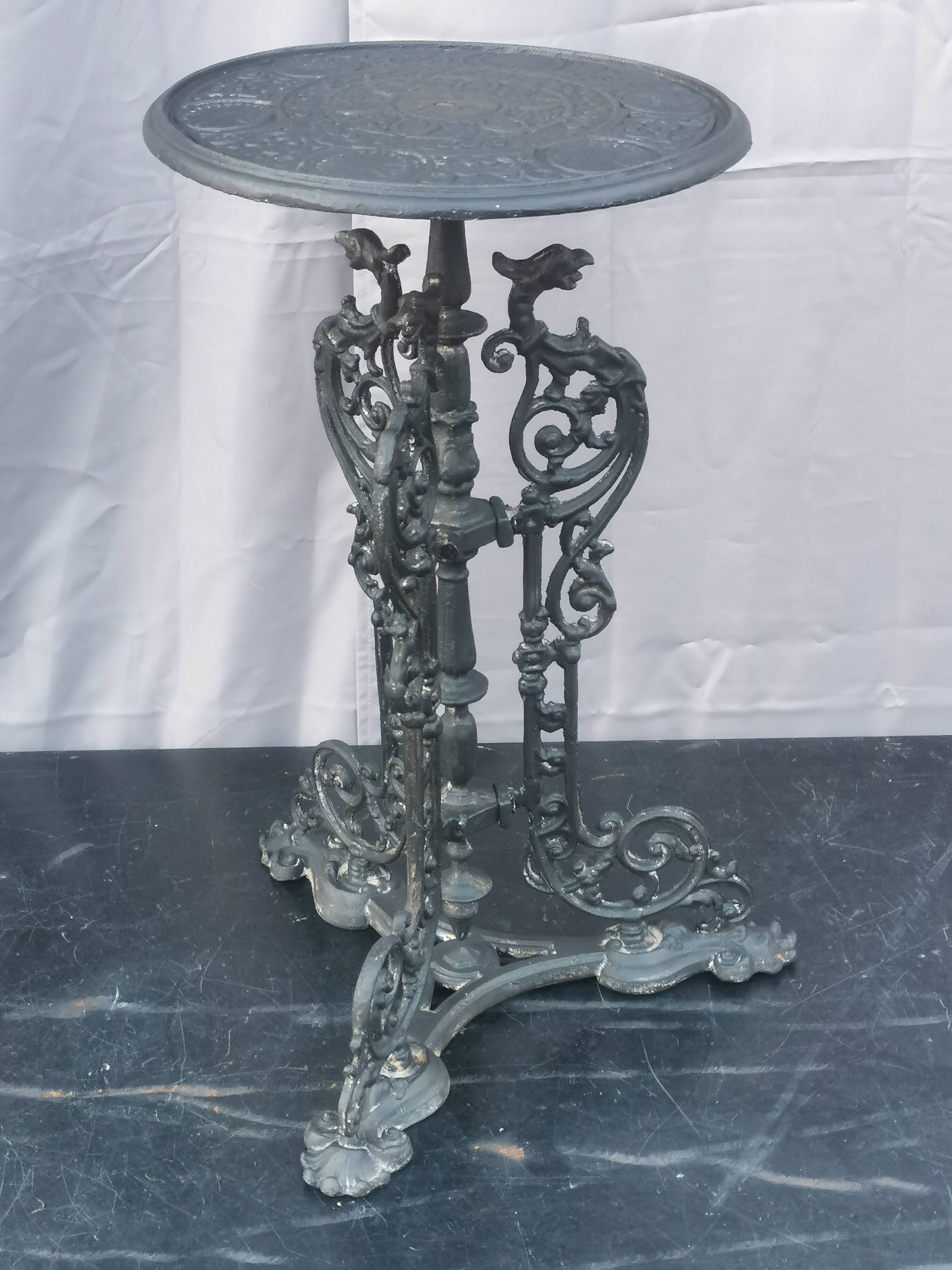 Antique cast iron "Napoleon III" selette