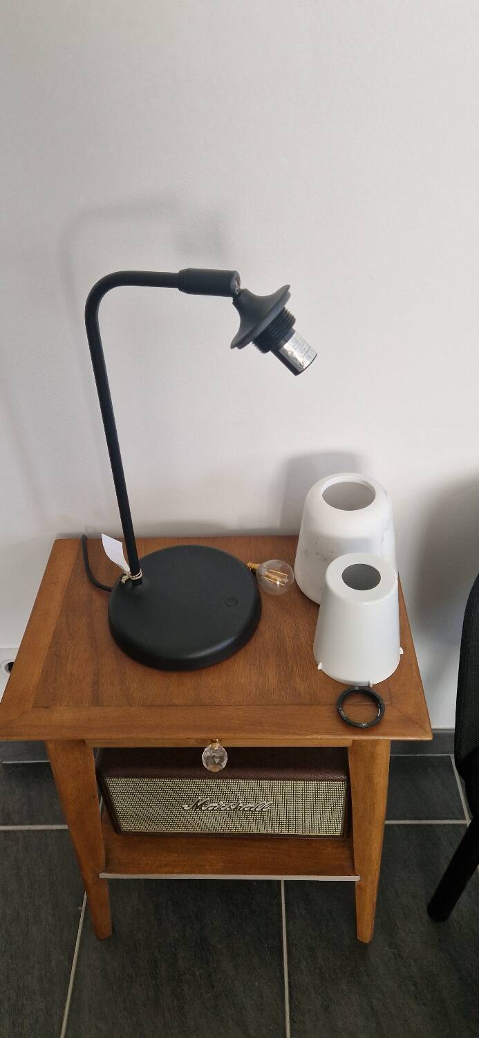 Lampe Material New Works  - Design Noergaard & Kechayas - Marbre/Acier