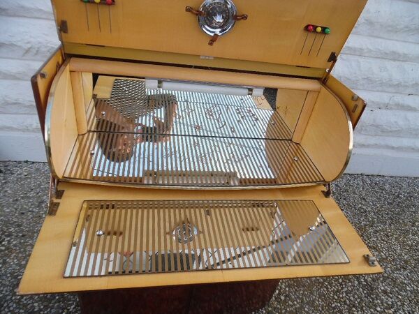 Art deco bar furniture