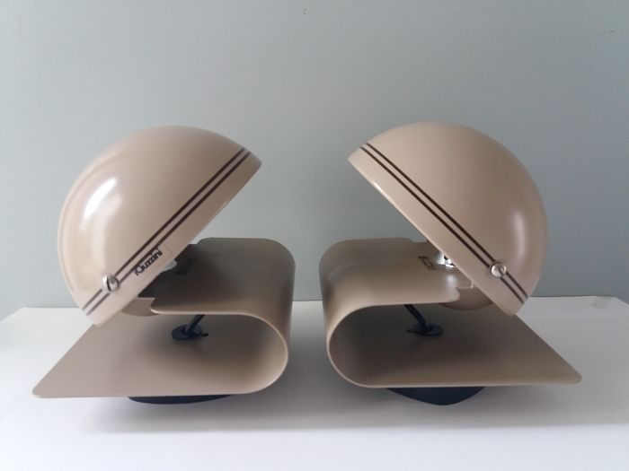 Pair of Guzzini wall sconces - "Bugia" Giuseppe Cormio