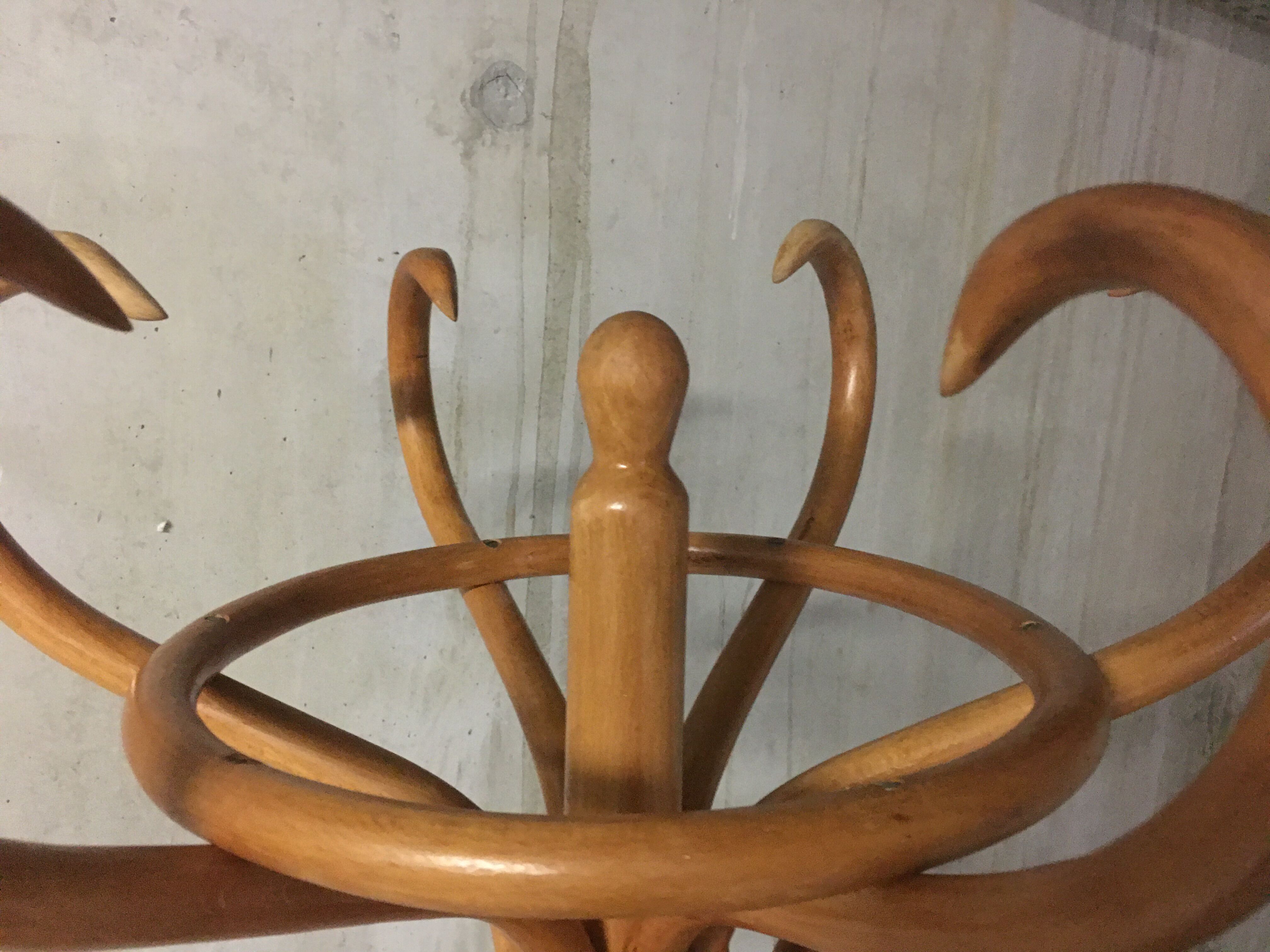 60s parrot coat holder