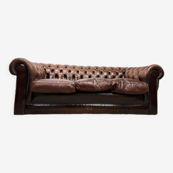 Canapé chesterfield en cuir vintage