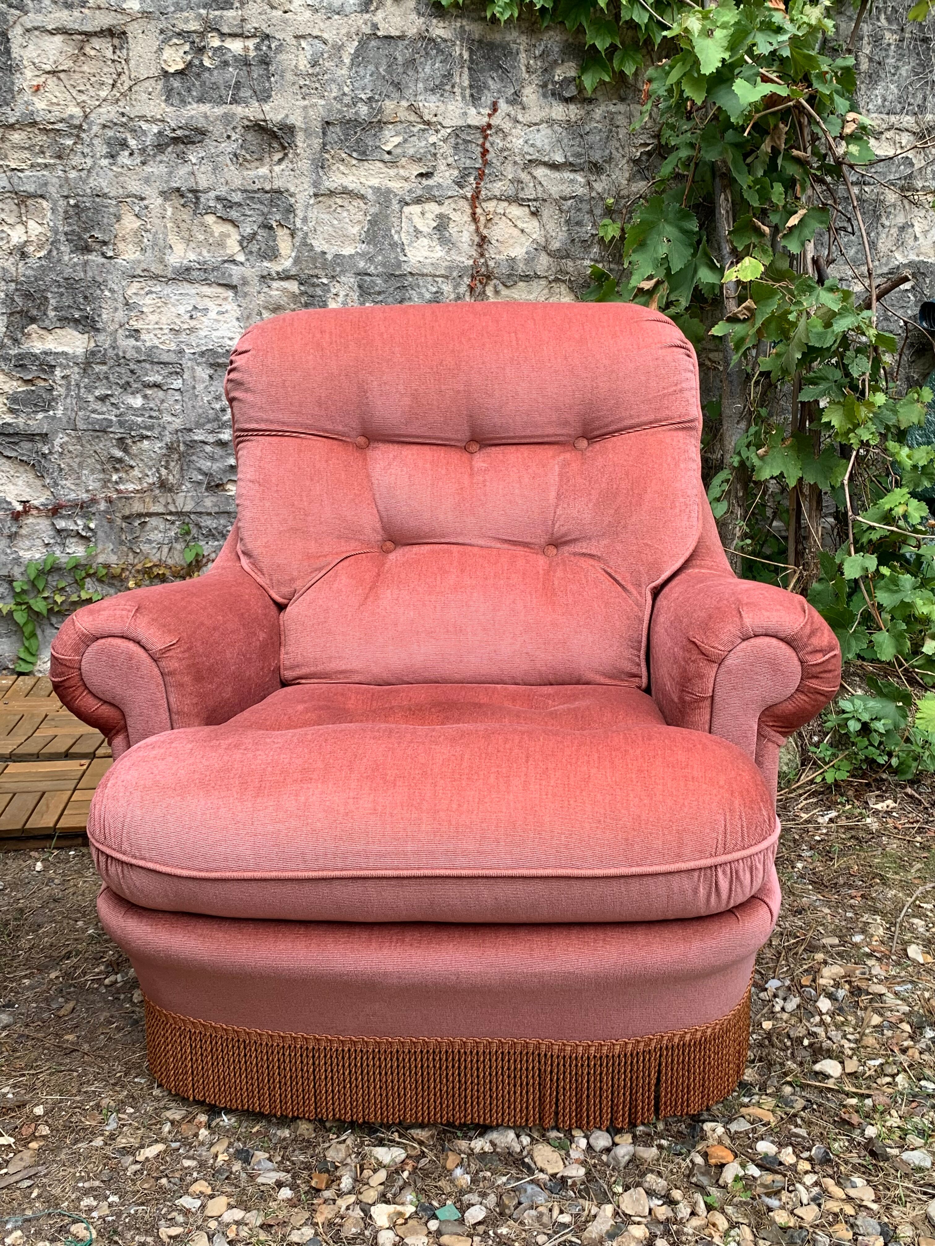 Pair of pink velvet toad armchairs, 1970s