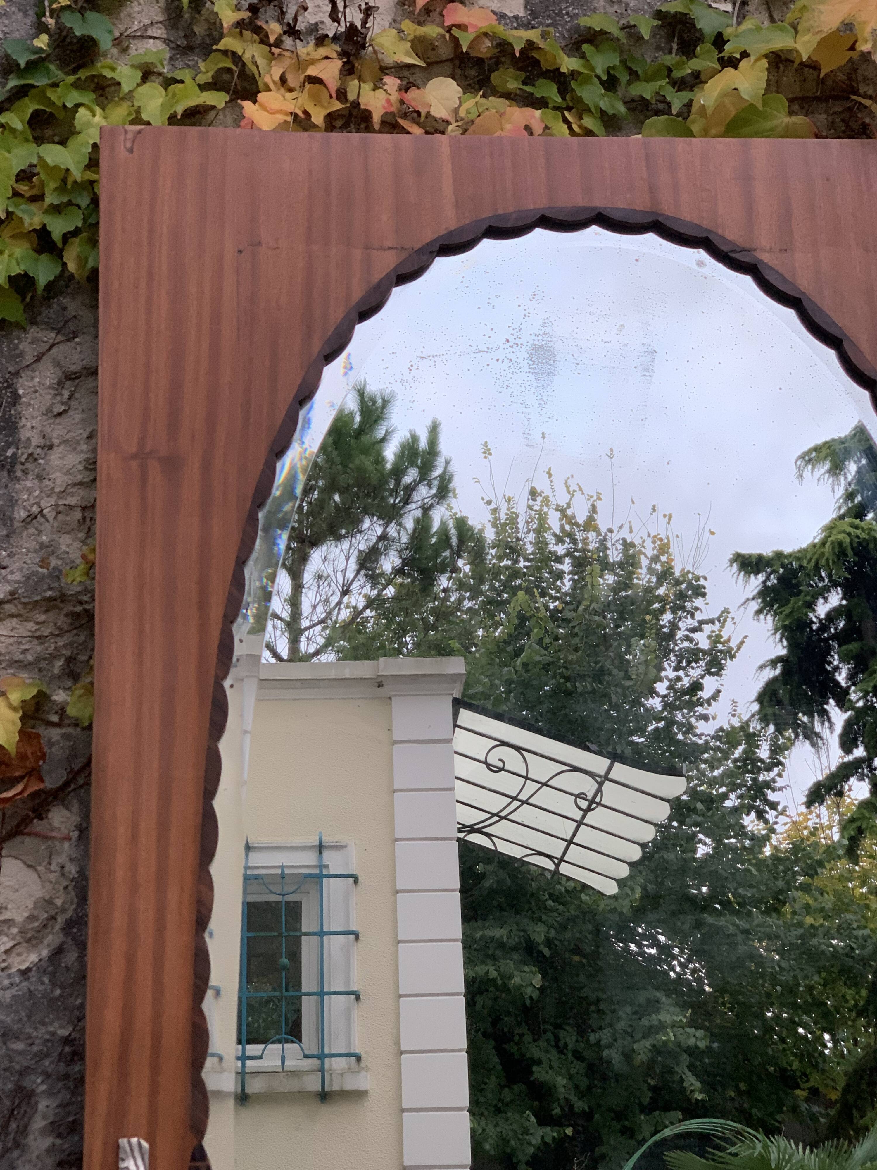 Beveled oval mirror on art deco door Mahogany 79x162