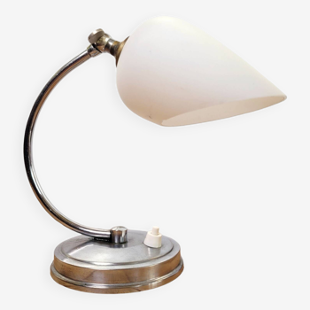 Art Deco lamp 1930 chrome and opaline
