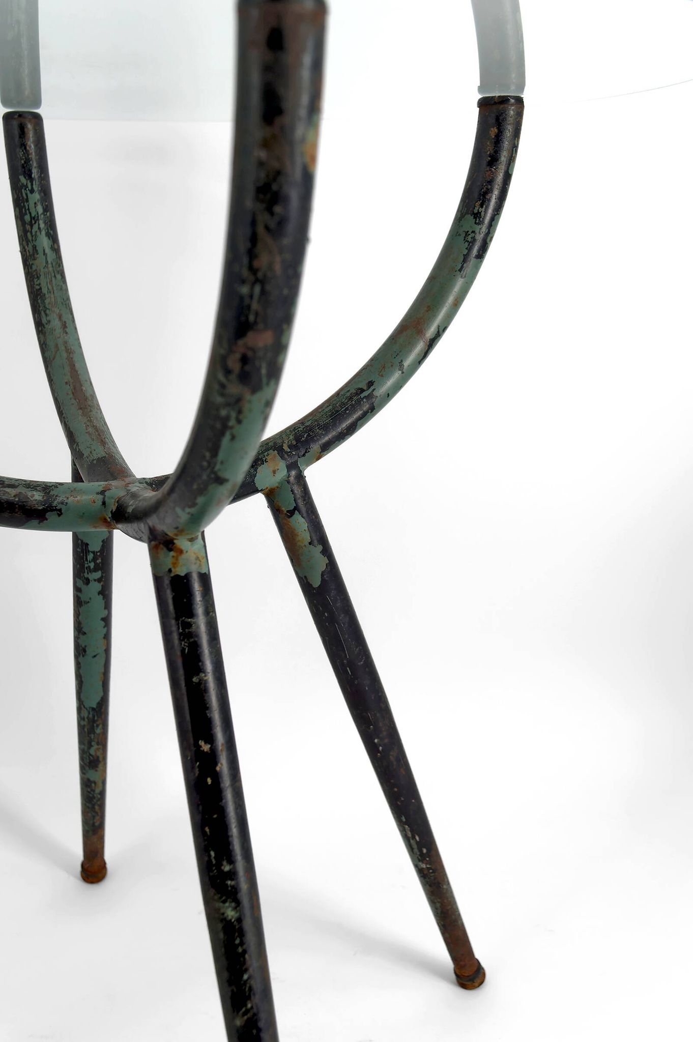 Patinated metal gueridon – Italy, 1960s