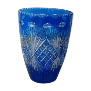 vase en cristal bleu