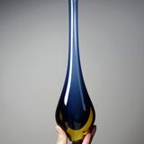 Vase Sommerso Murano att. Flavio Poli, verre bleu et ambre, années 1950-1960