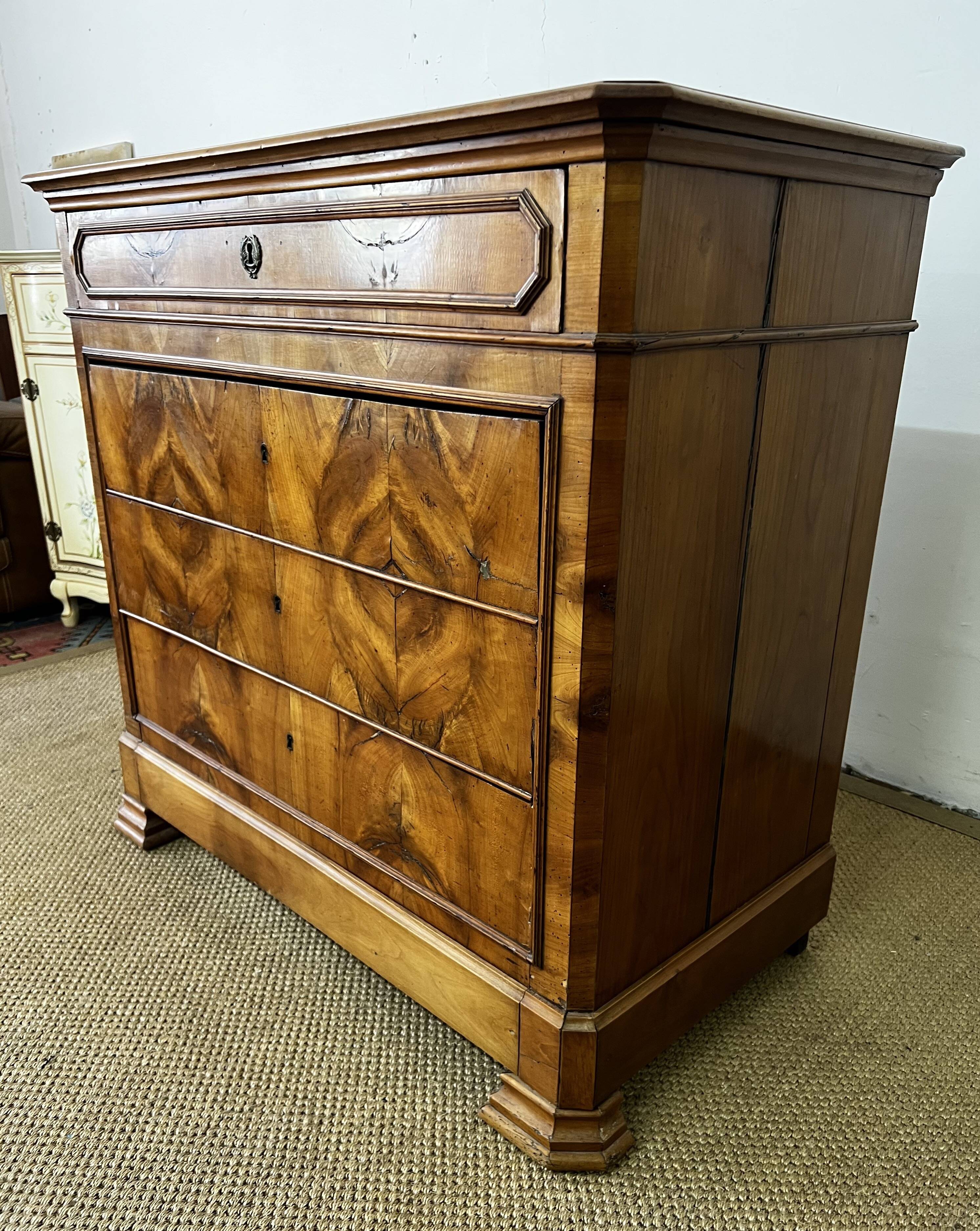 Commode Louis Philippe