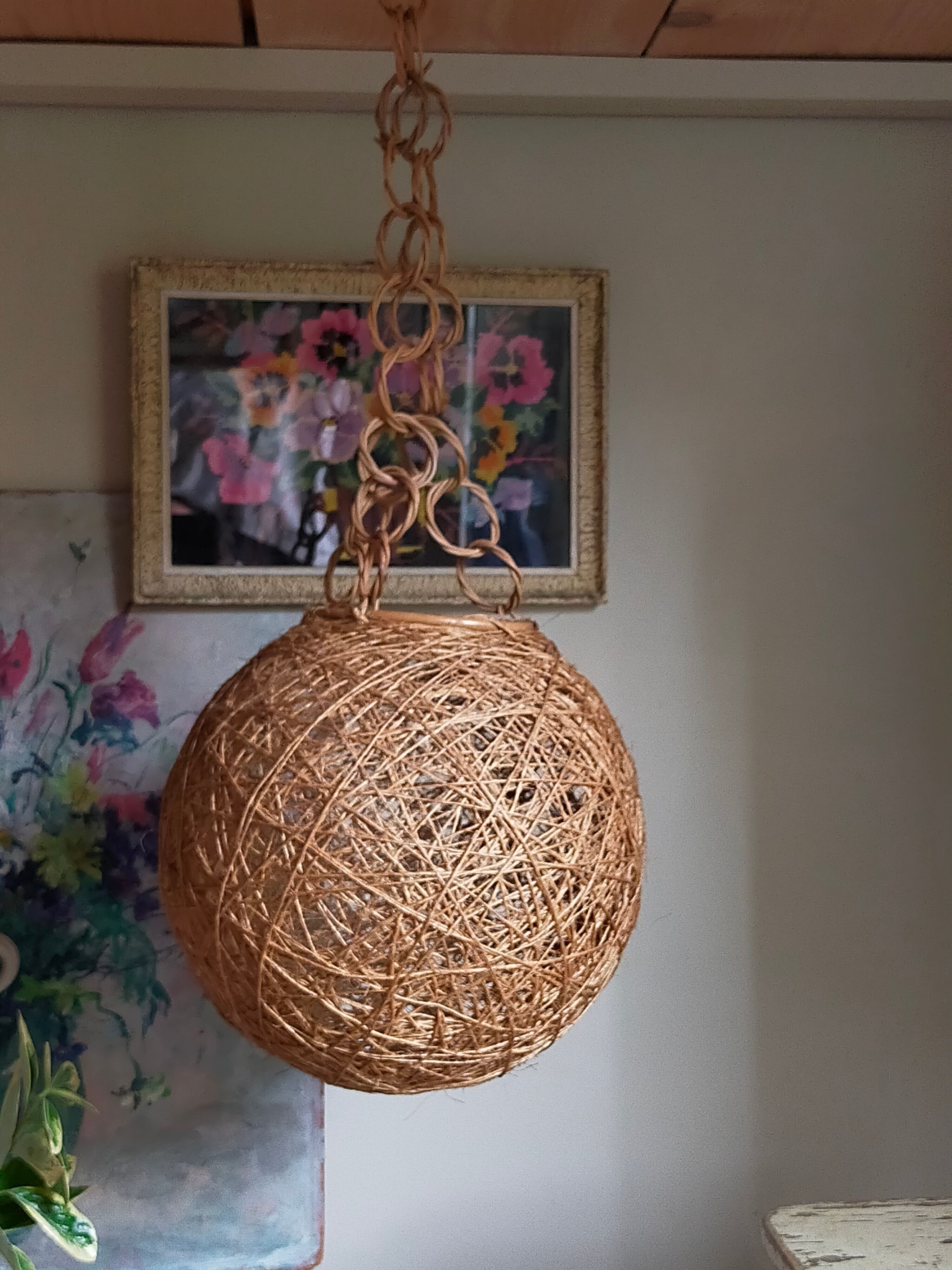 Lampshade suspension vintage wicker ball and natural string