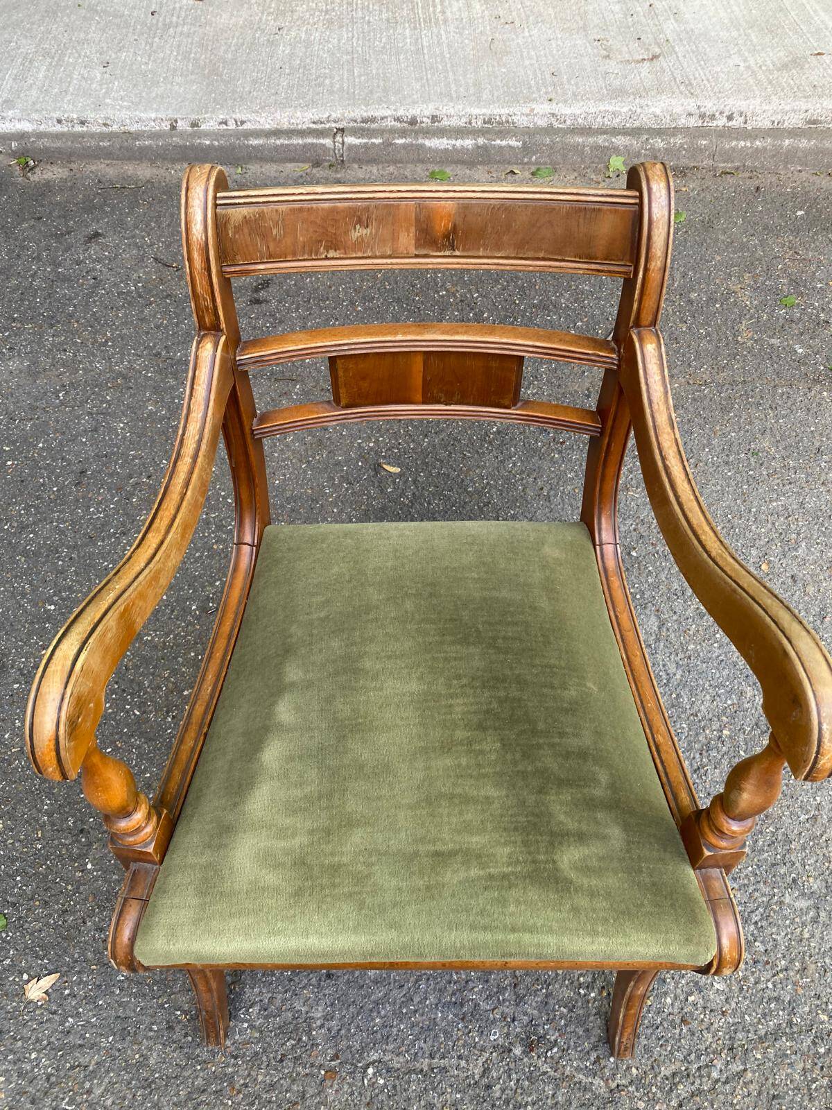 English Regency office chair in solid wood and green velvet