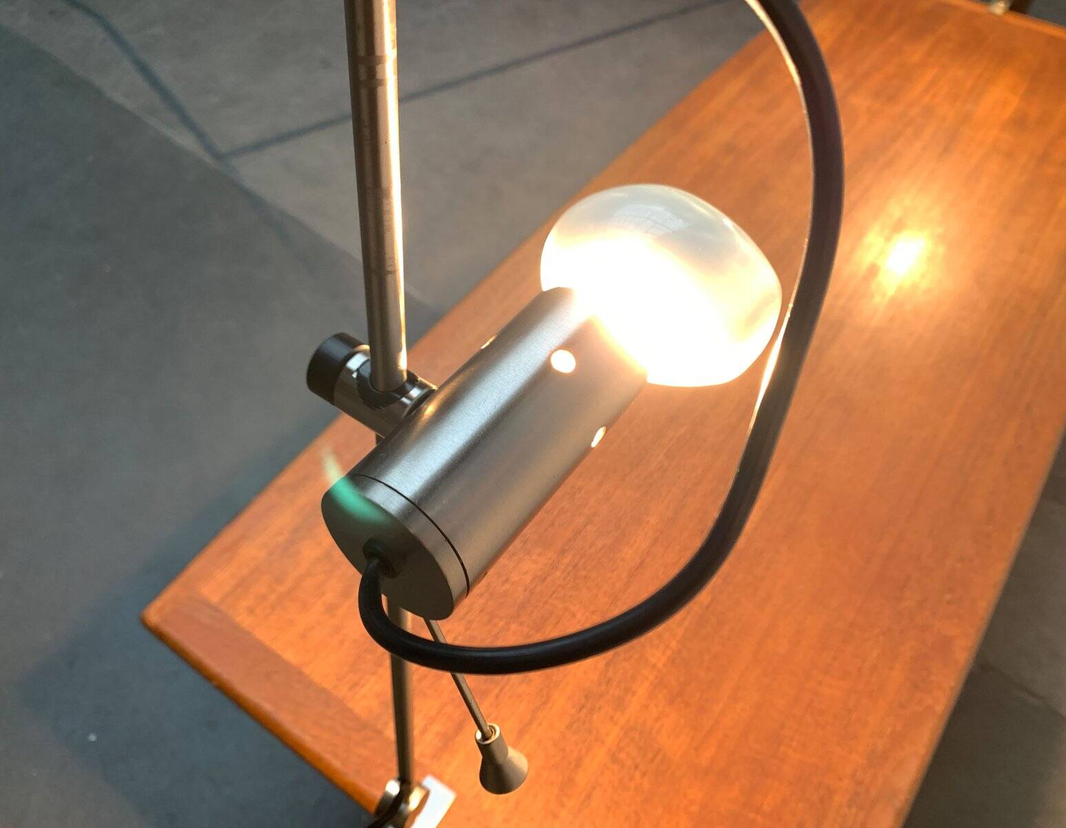 Italian table clamp lamp Model 255 by Tito Agnoli for Oluce, 1950s