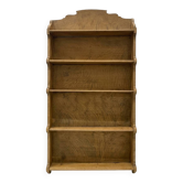 Wall shelf in oak