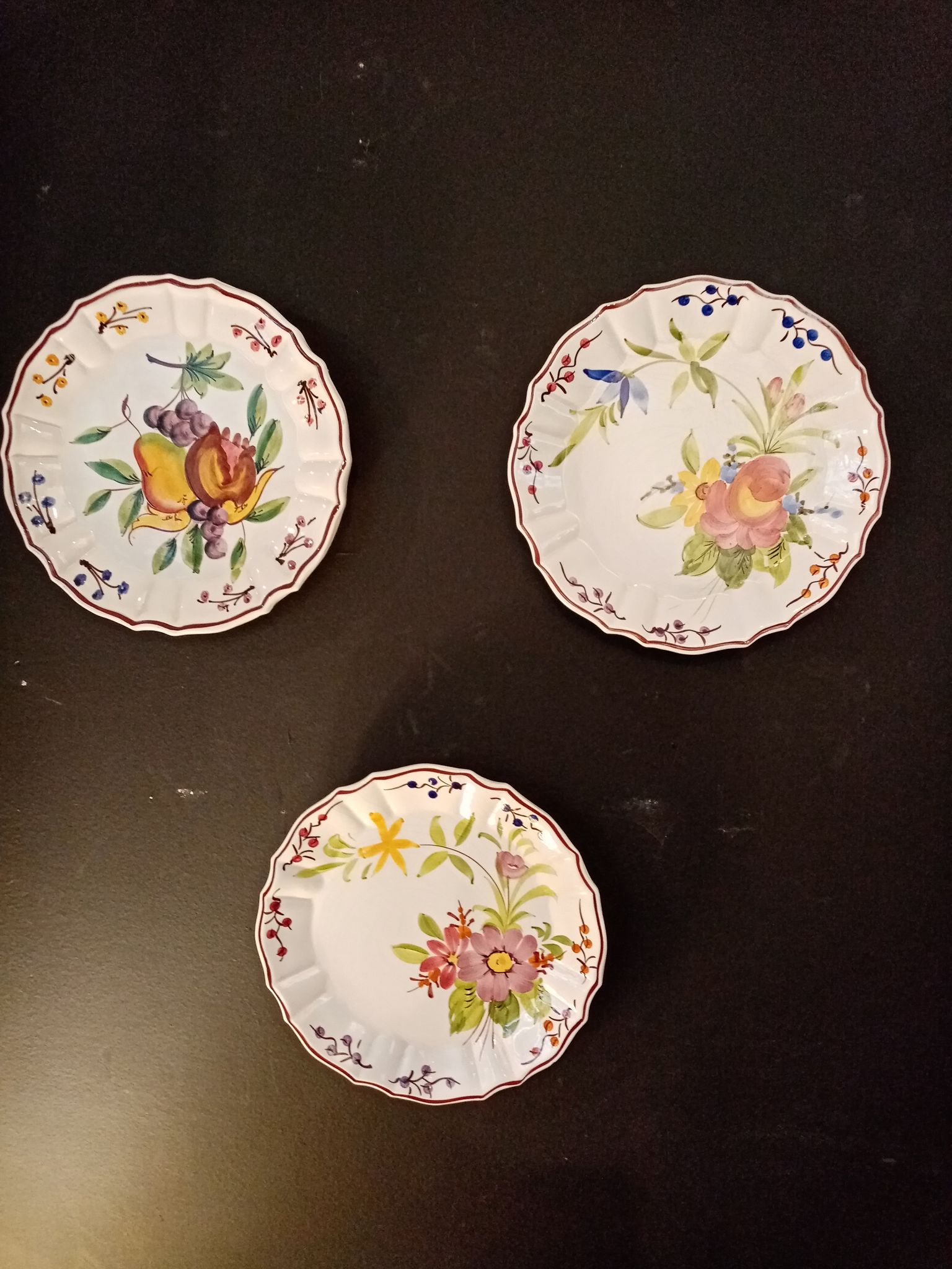Set of 3 old plates Provencal style floral motifs