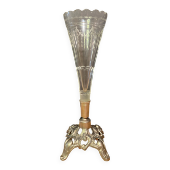 Vase cornet, bouquetière en cristal taillé (très certainement baccarat, saint louis)