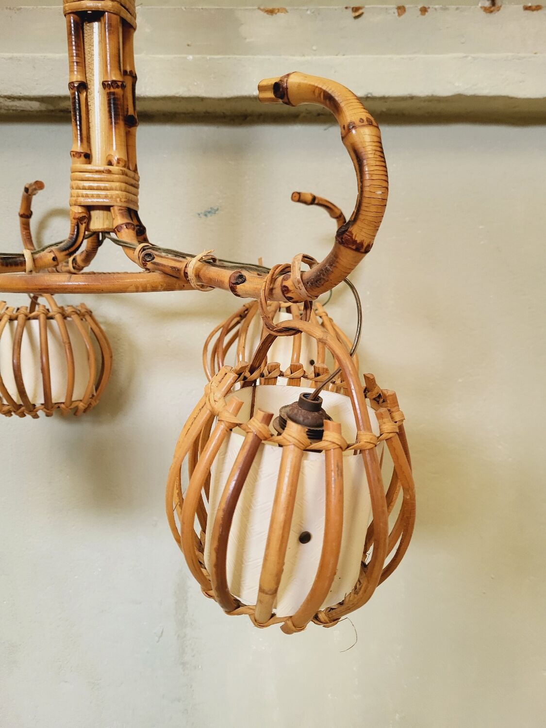 Vintage rattan chandelier 60s 4 branches