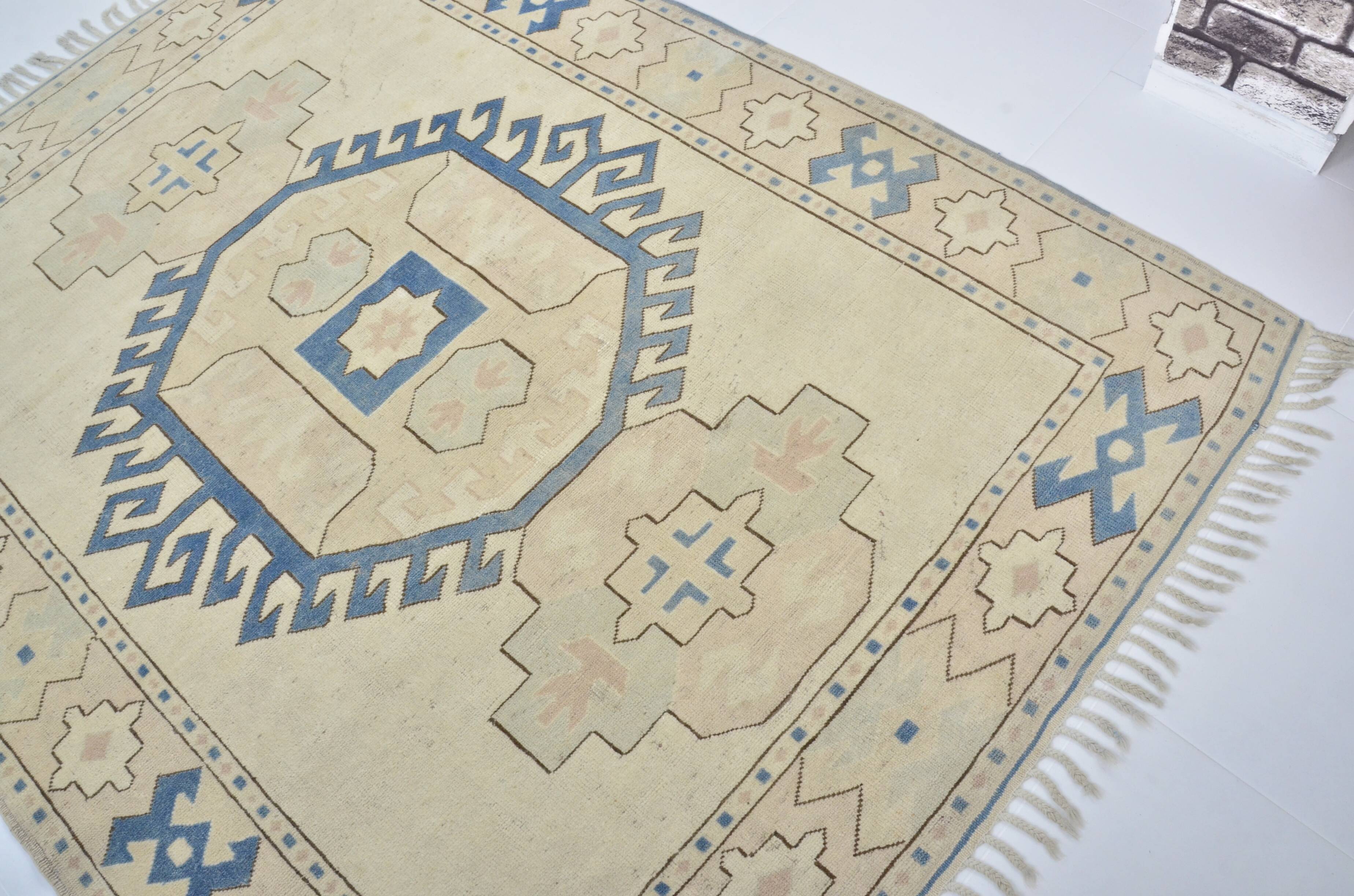 Neutral Bohemian Oushak Rug sku 3599