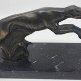 Pair of bookends, greyhounds in babbitt on black marble, Art Deco early 20th century
