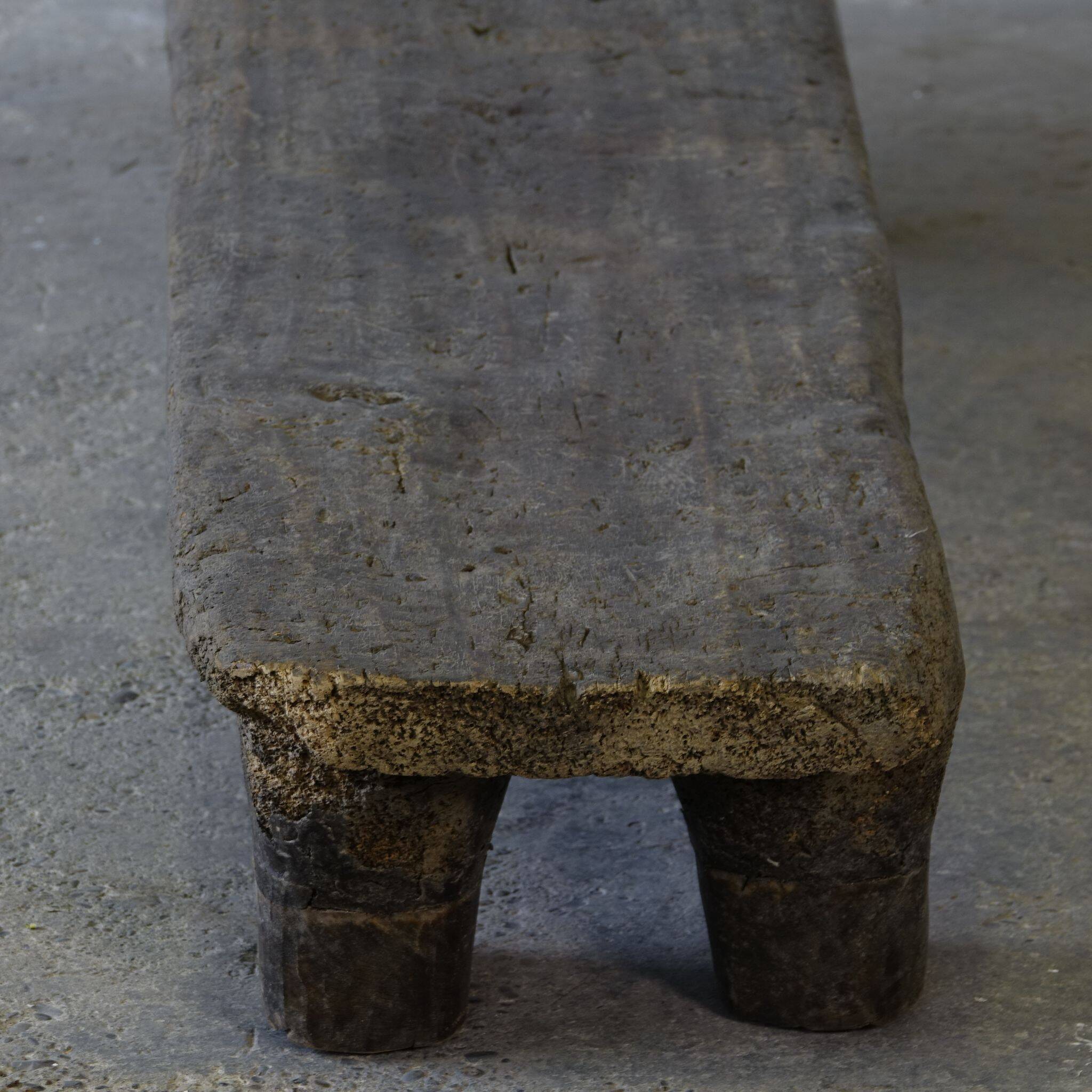 Angami - Authentic old Naga table n°6