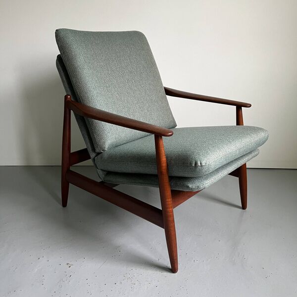 Fauteuil de salon en teck danois des années 1960 : Modèle 350 de Poul Volther