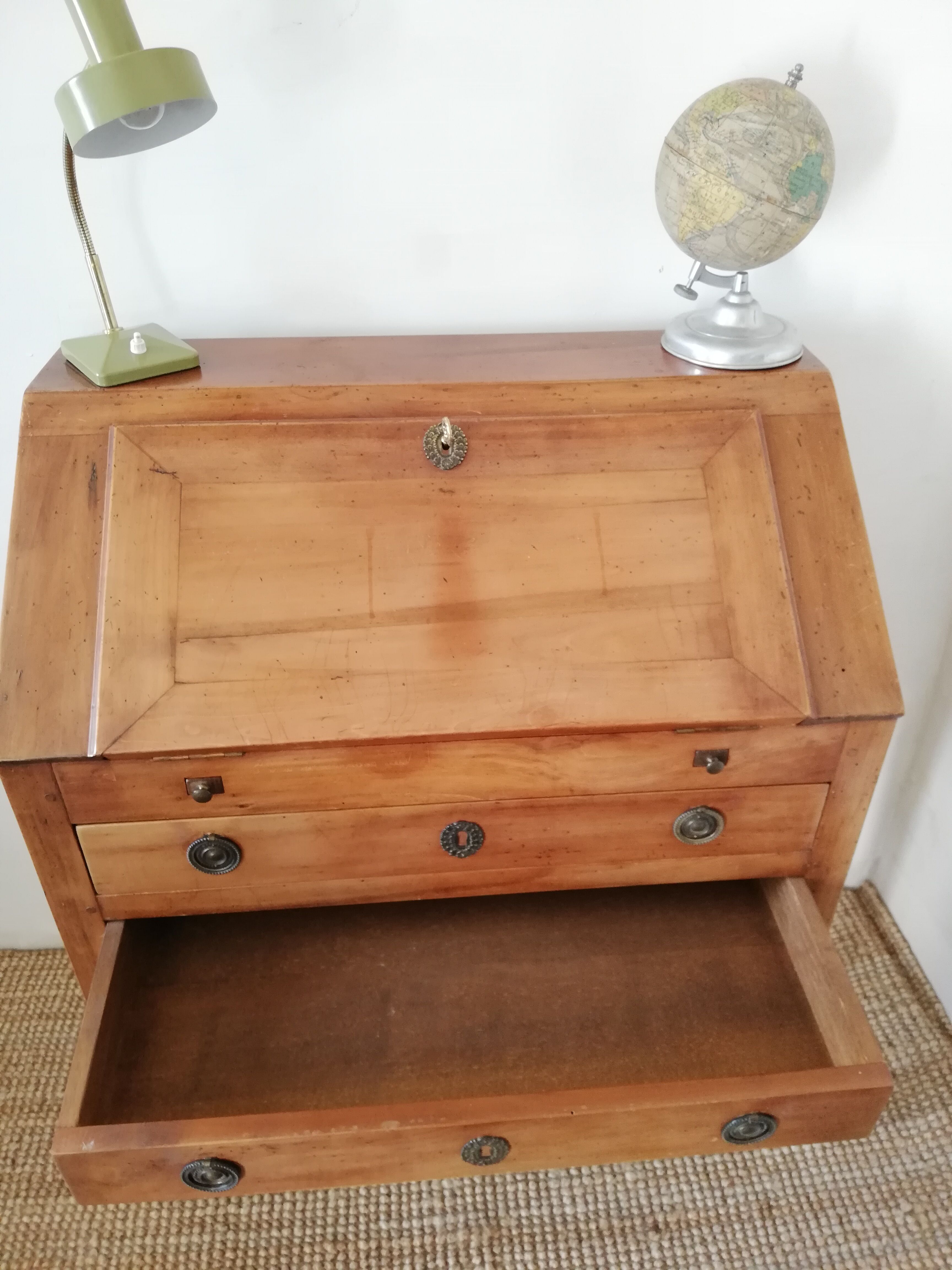 Writing desk