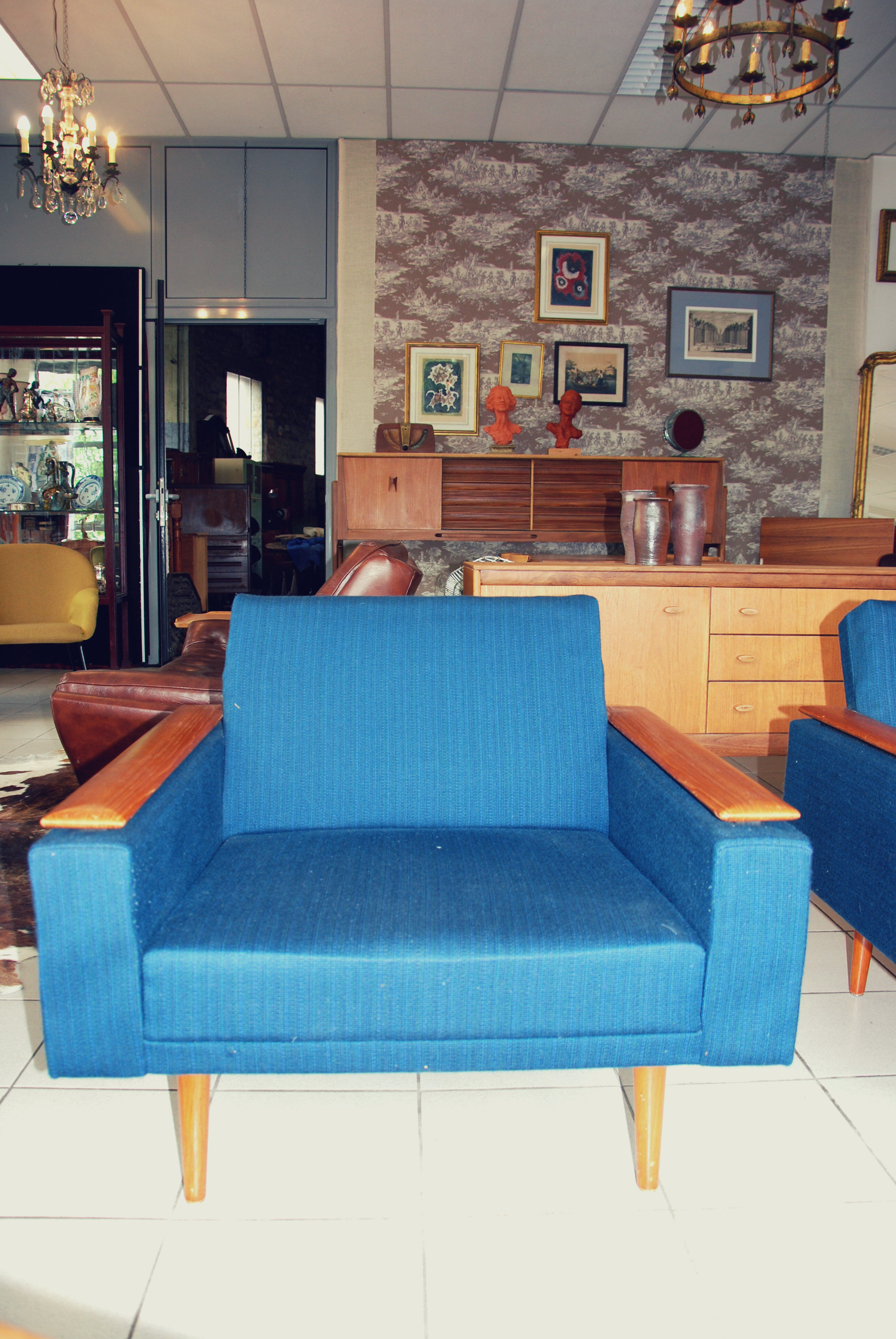 Paire de fauteuils Allemand 1960, COR design.