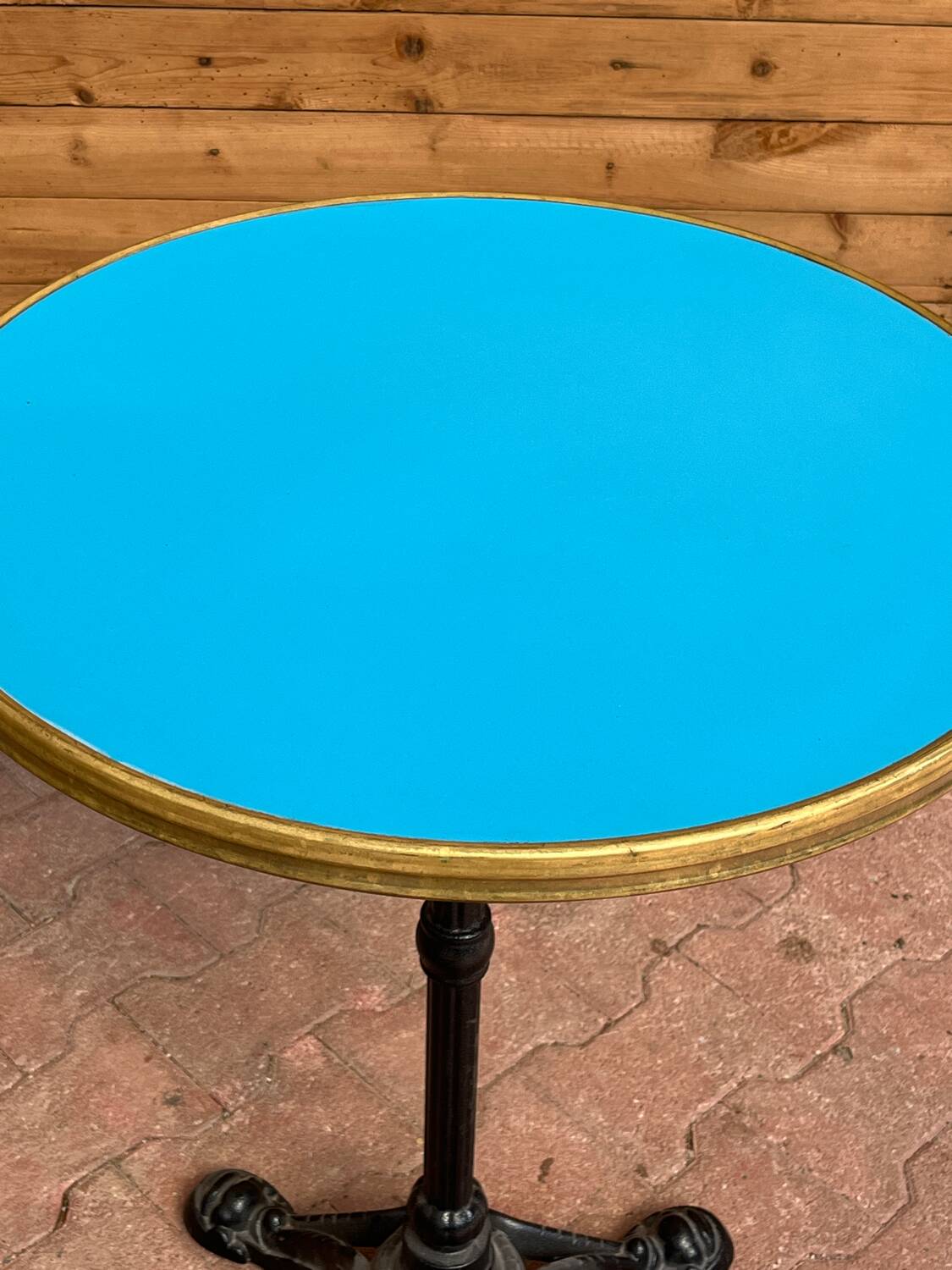 Bistro table