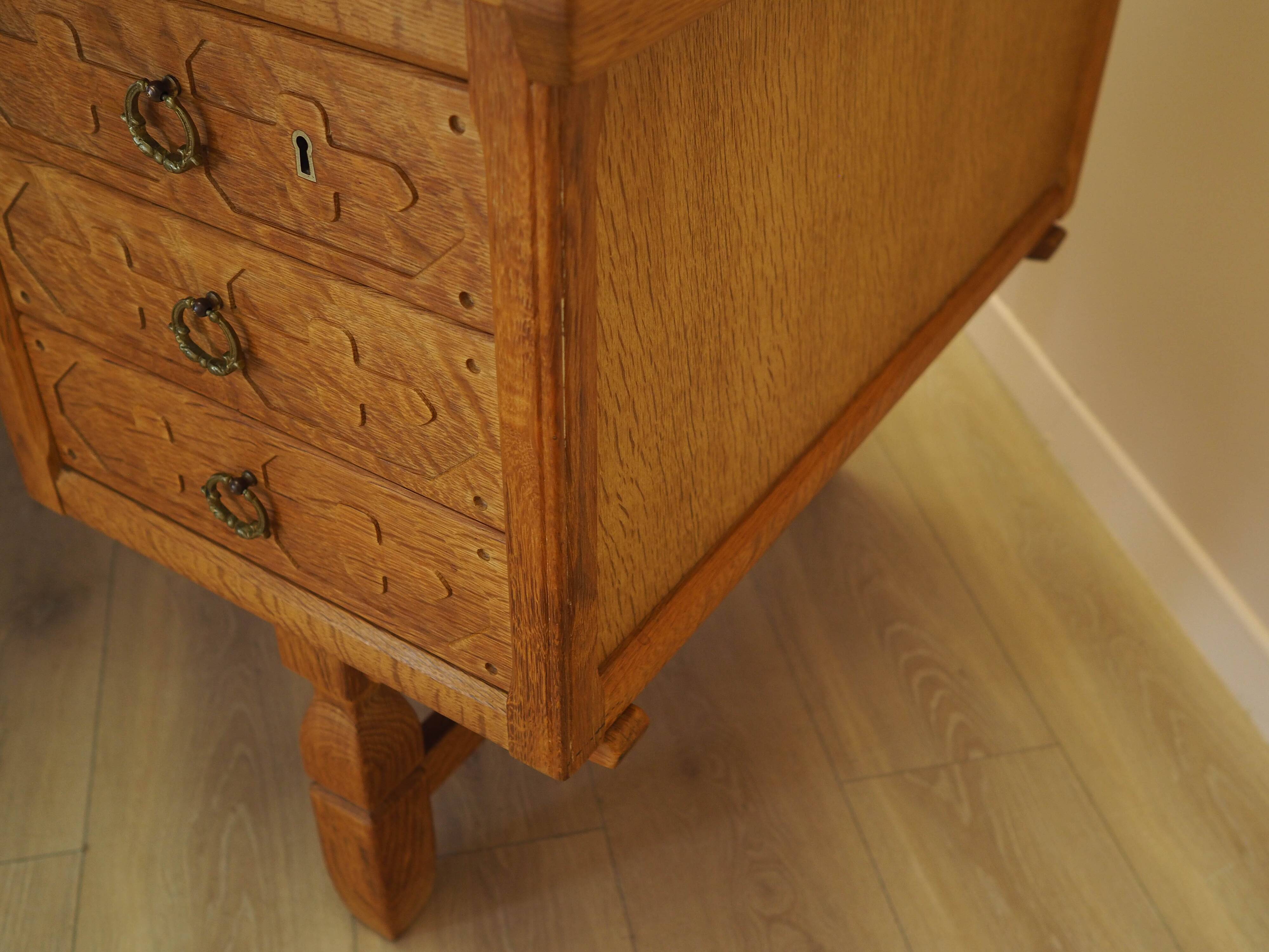 Oak desk, Danish design, 1960s, designer: Henning Kjærnulf