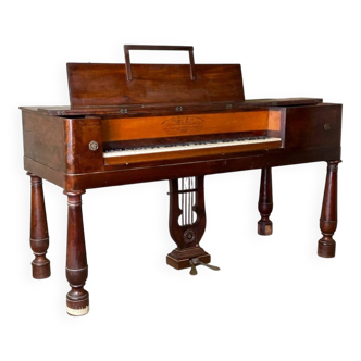 Piano table, Sébastien Evrard and Pierre Erard, in Paris around 1827.
