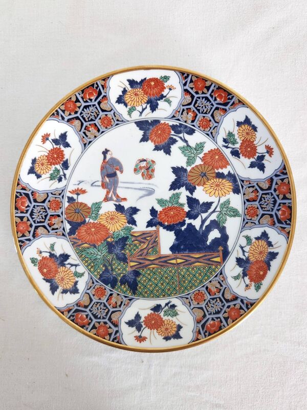 5 assiettes en porcelaine japonaise décor main geisha