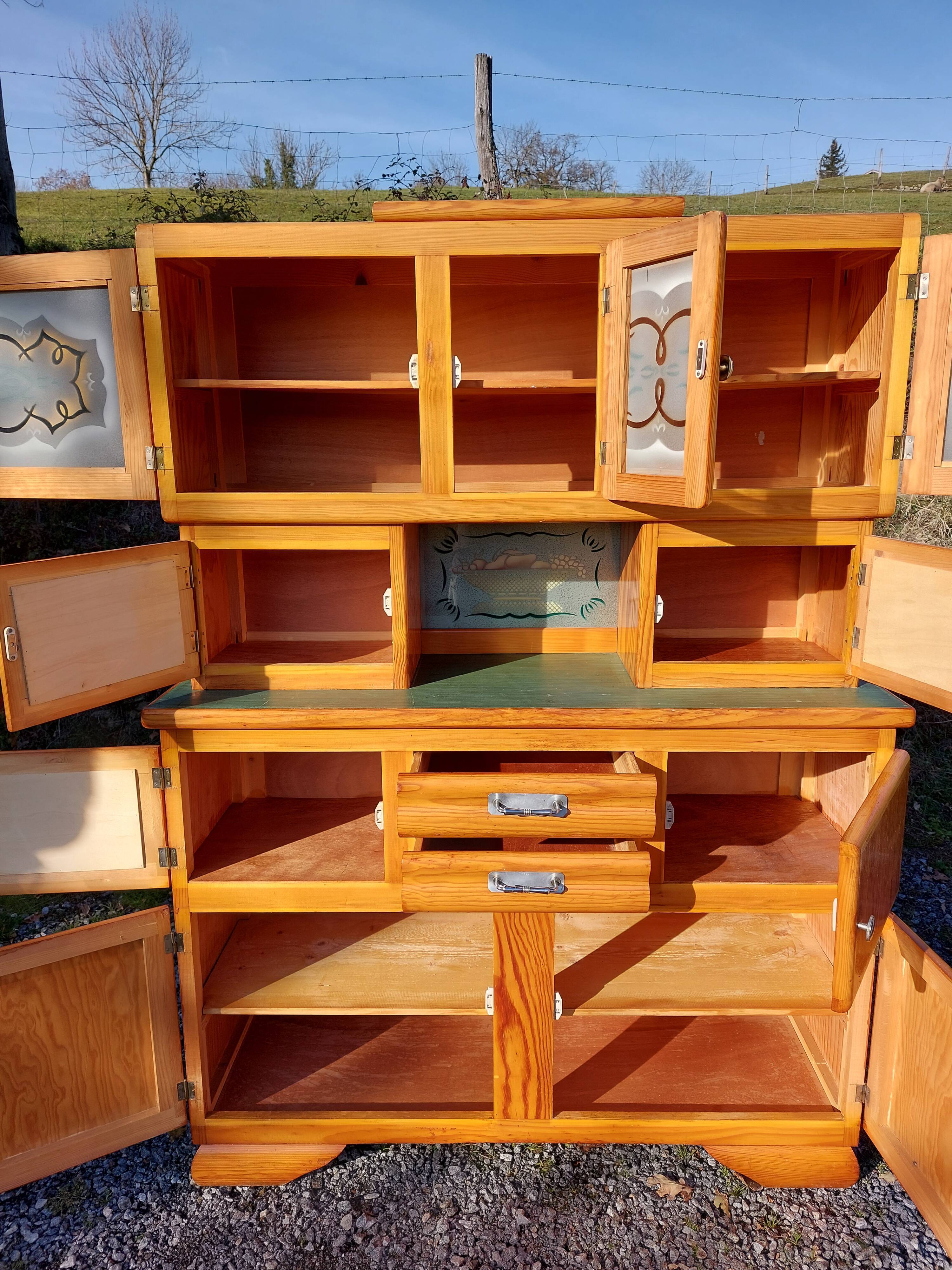 Whole Mado buffet, golden honey color