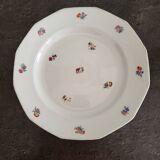 Vintage CH-R floral porcelain plate/dish in excellent condition