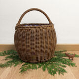 Wicker ball basket