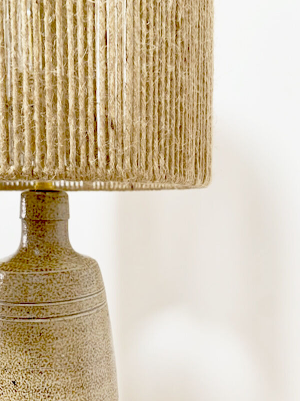 Sandstone lamp and jute string