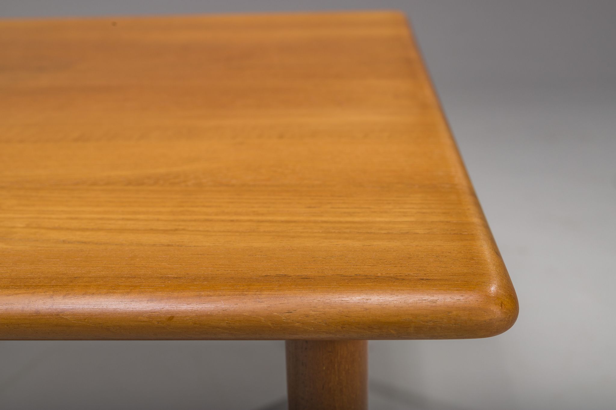 Table basse en teck danois du milieu du siècle, années 1960