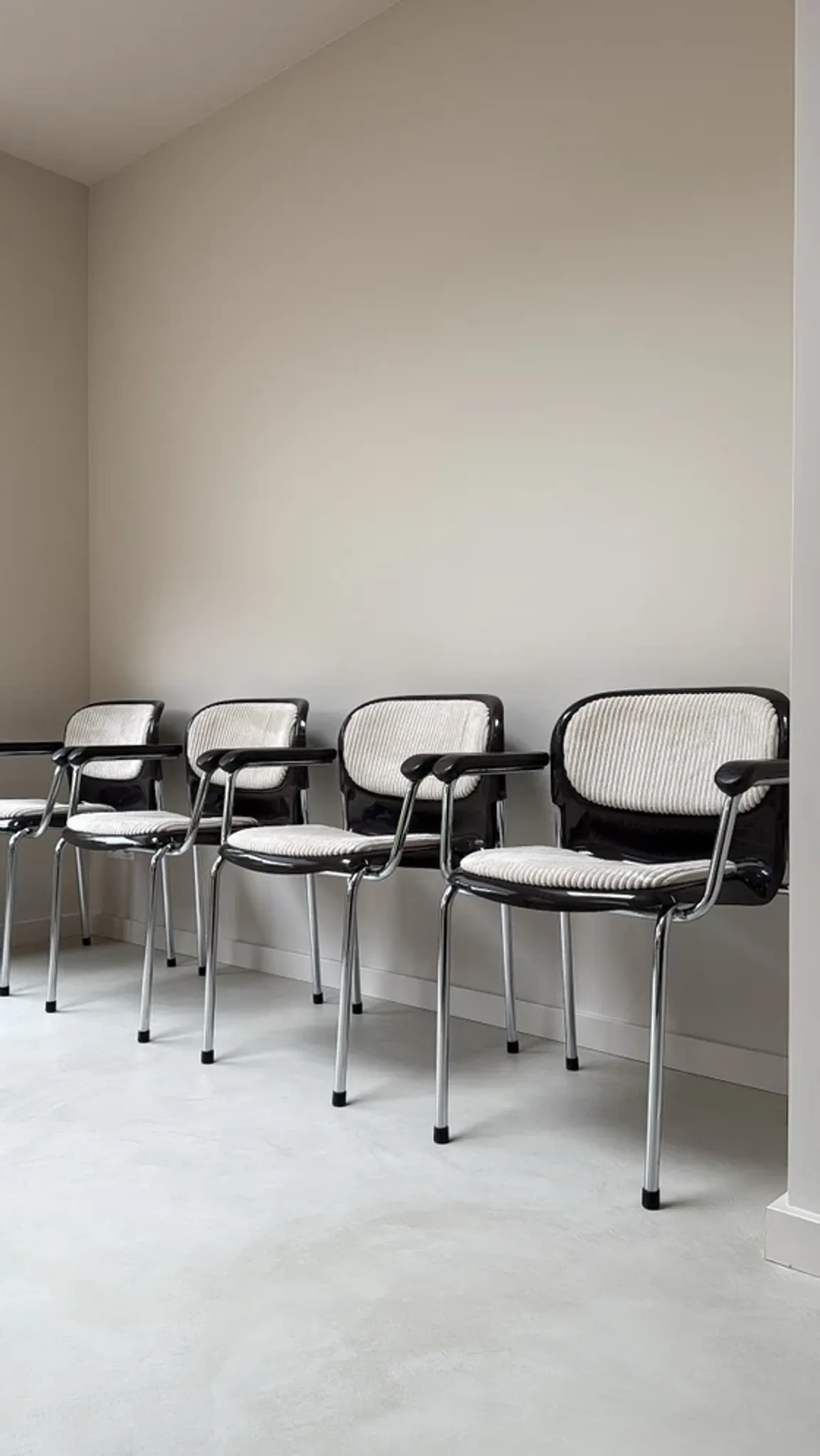 Four vintage bucket chairs SMK400K from Drabert designed by Gerd Lange