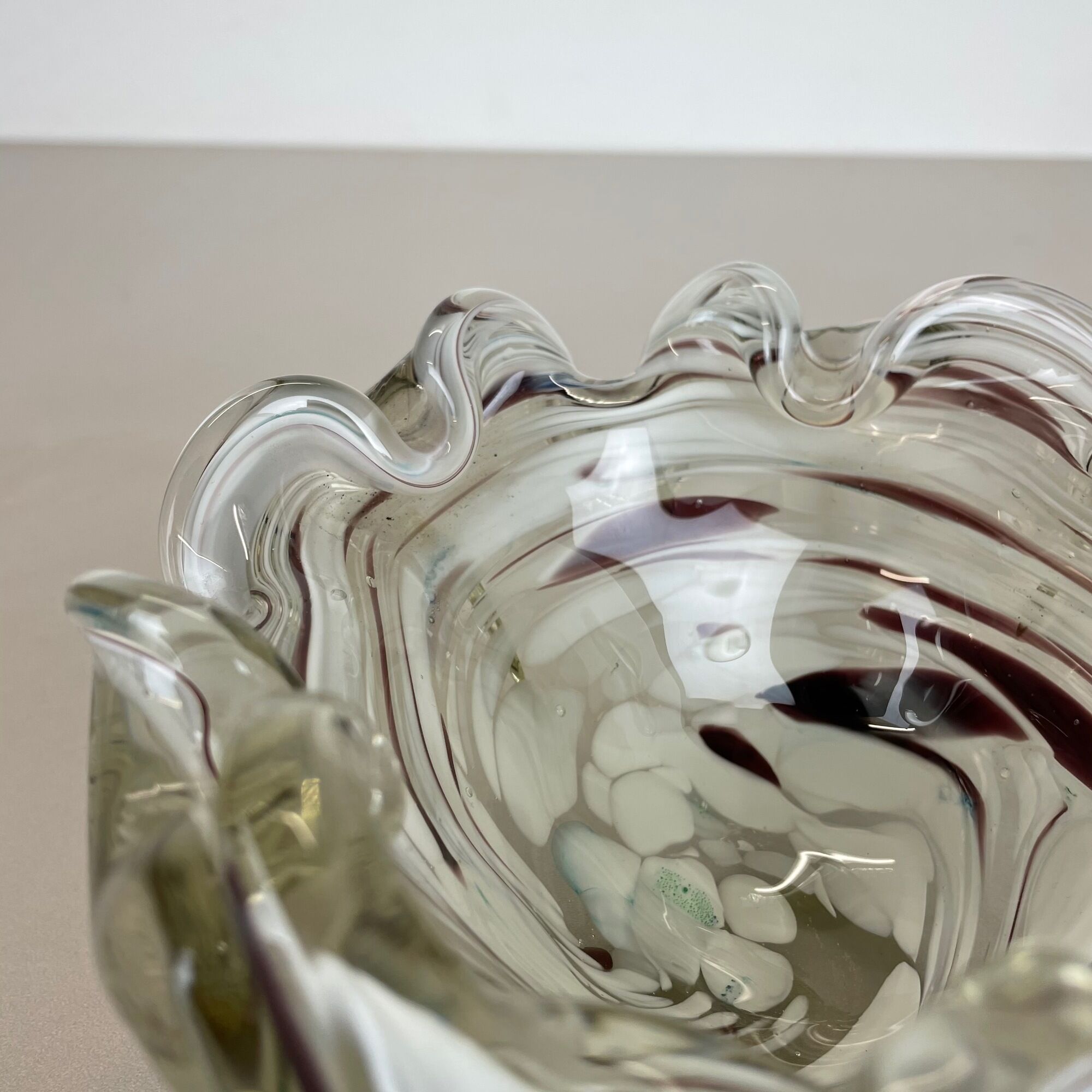 Murano Glass 1,1kg "FLORAL" Bowl Element Shell Ashtray Murano, Italy 1970s