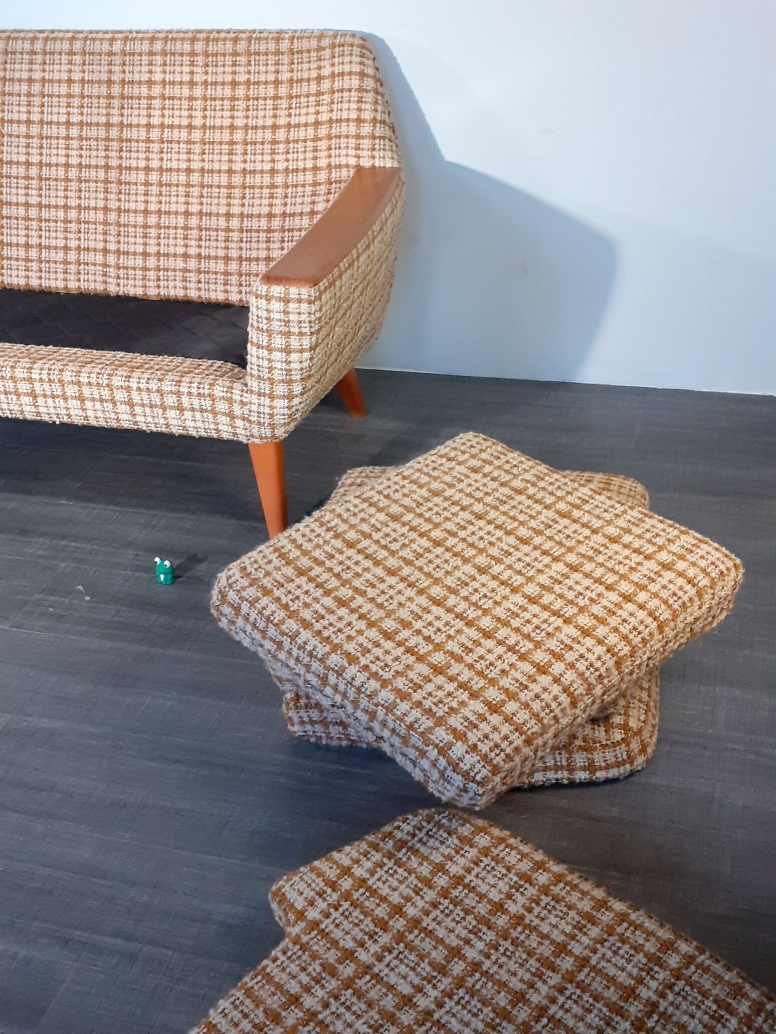 2-seater sofa in teck and beige wool, vintage scandinavian 1960s