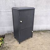 Old music cabinet, phono cabinet