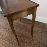 Writing table