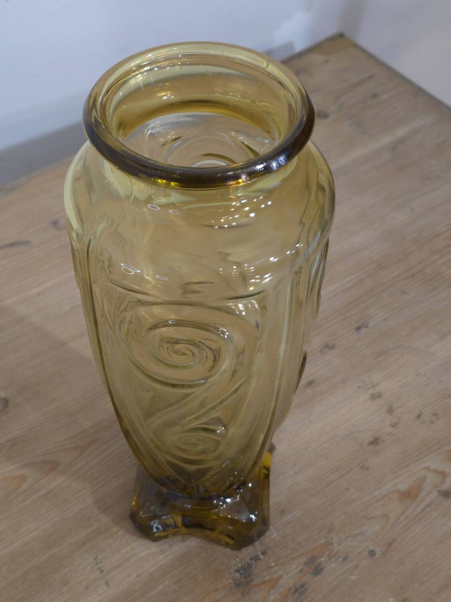 Large Art Deco yellow glass vase